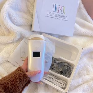NWT IPL Hair Removal and Skin Rejuvenation Device